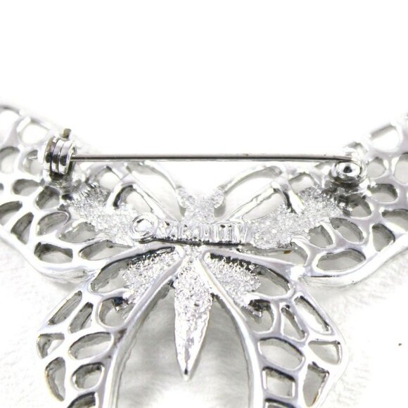 Sarah Coventry Butterfly Design Silver Brooch Pin Jewelry Accessory - Picture 3 of 6